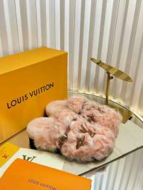 Picture of Louis Vuitton Slippers _SKULVsz35-39mnq1127508